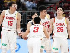 开云地址世界杯预选赛，中国男篮客场复仇韩国，胡明轩替补周琦首发
