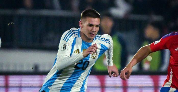 开云德转预测：2026世界杯阿根廷433阵容，身价4.71亿欧，梅西领啣(xián)