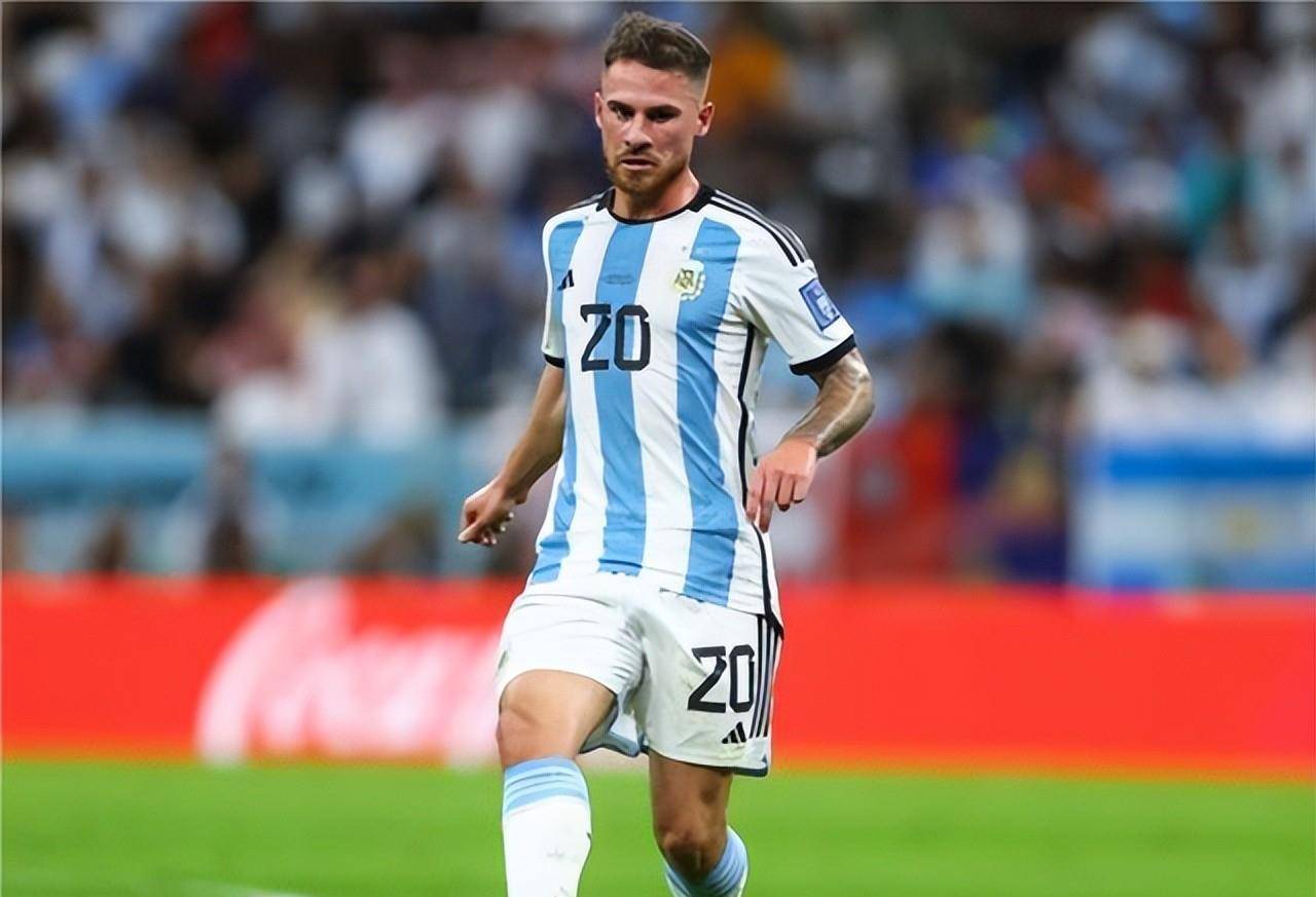 开云德转预测：2026世界杯阿根廷433阵容，身价4.71亿欧，梅西领啣(xián)